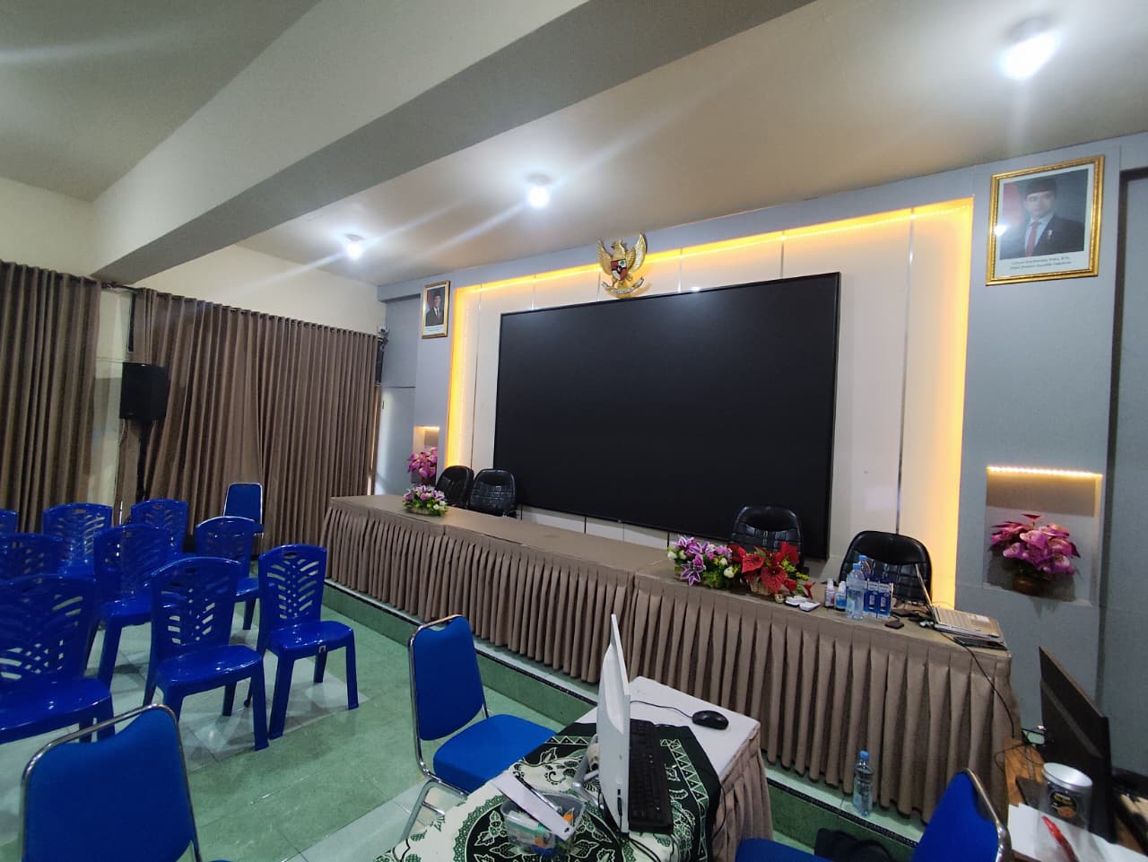 Hall SMK Negeri 2 Kota Kediri